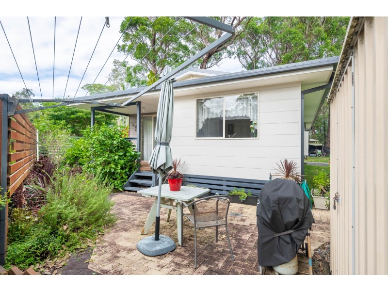 17 Grevillia Road, Darlington Beach, Arrawarra NSW 2456