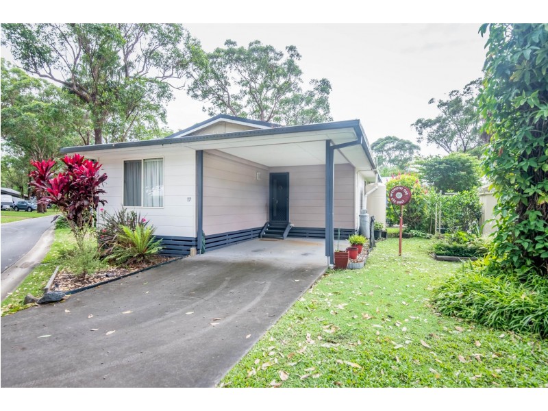 17 Grevillia Road, Darlington Beach, Arrawarra NSW 2456