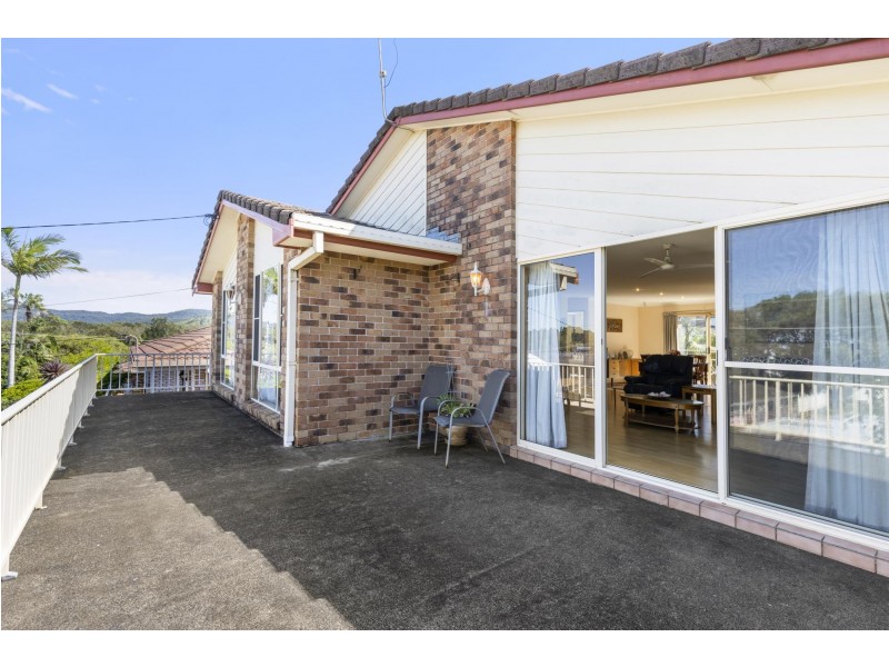 14 Acacia Avenue, Sandy Beach NSW 2456
