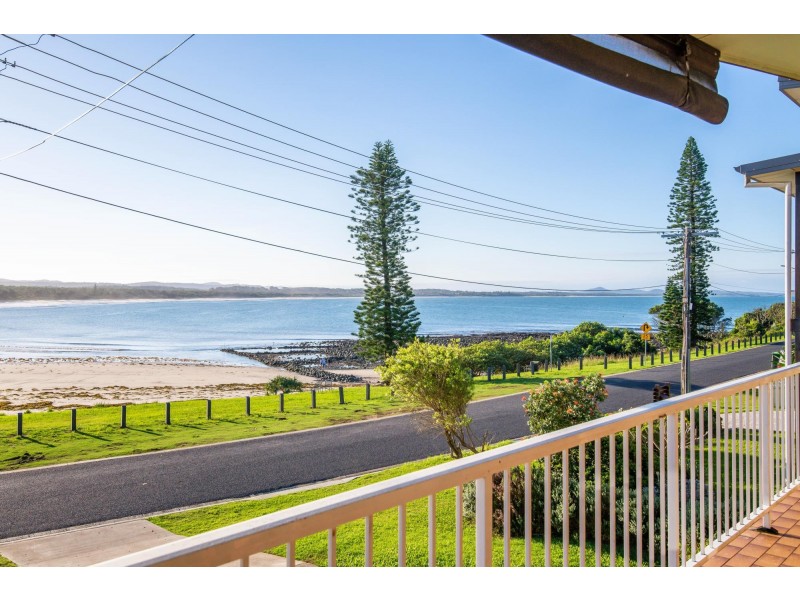 18 Second Avenue, Arrawarra Headland NSW 2456