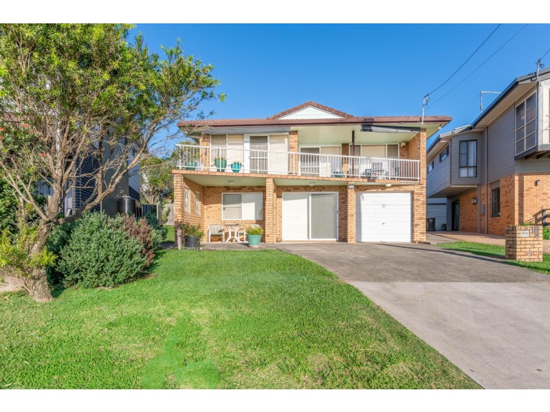 18 Second Avenue, Arrawarra Headland NSW 2456