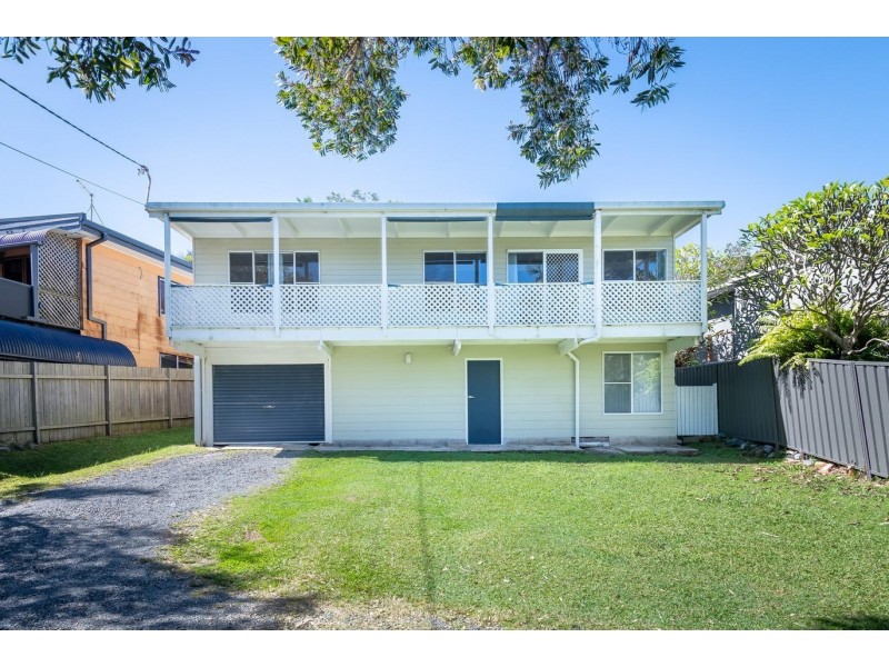 35 Bluff Road, Emerald Beach NSW 2456