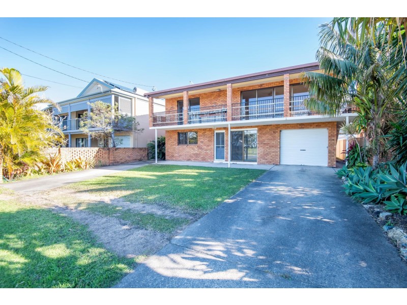 70 Sandys Beach Drive, Sandy Beach NSW 2456