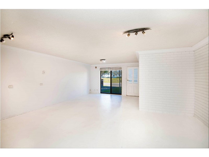 70 Sandys Beach Drive, Sandy Beach NSW 2456
