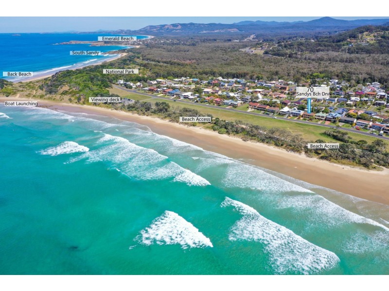 70 Sandys Beach Drive, Sandy Beach NSW 2456