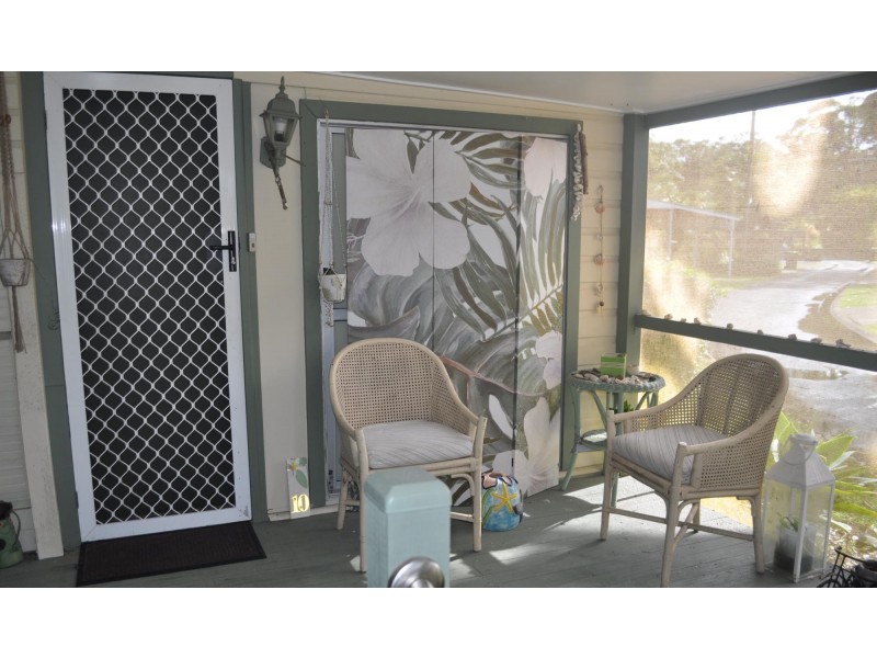 10 Jacaranda Road, Darlington Beach, Arrawarra NSW 2456
