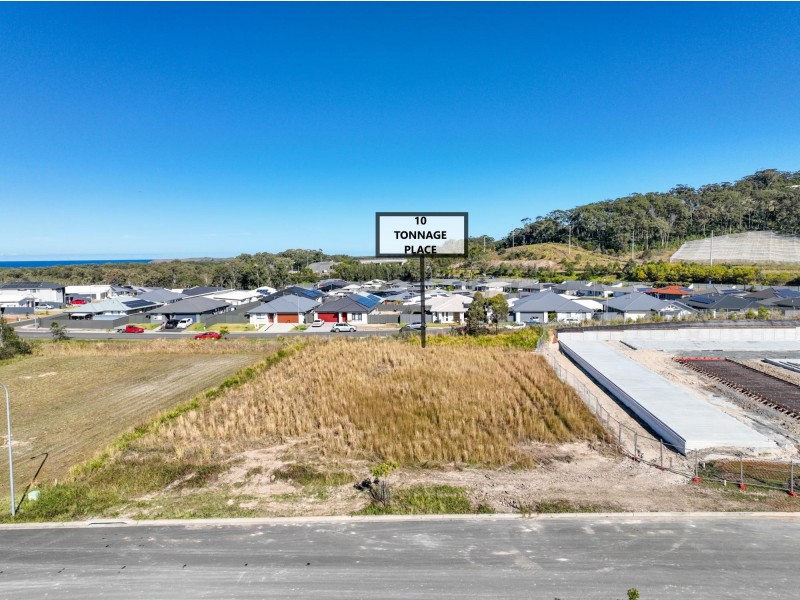 10 Tonnage Place, Woolgoolga NSW 2456