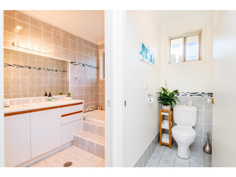 1 Emerald Heights Drive, Emerald Beach NSW 2456