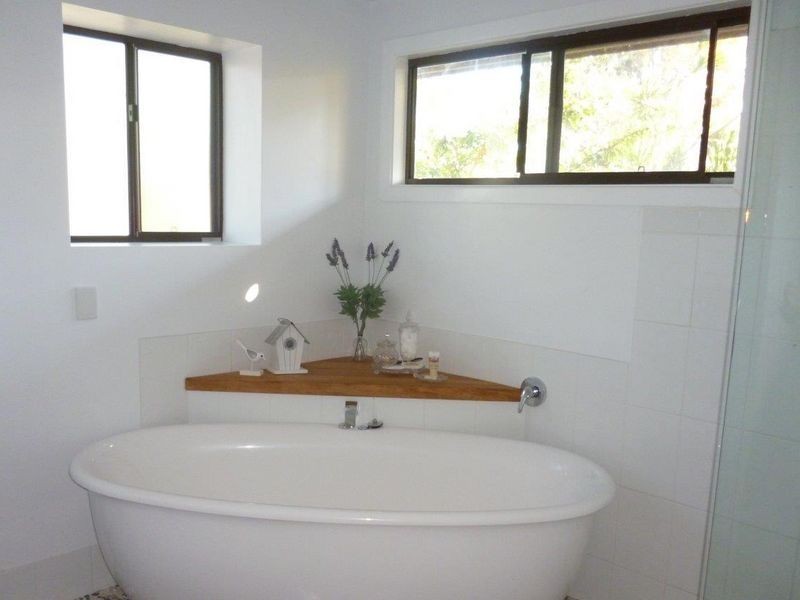 10 Ironbark Avenue, Sandy Beach NSW 2456