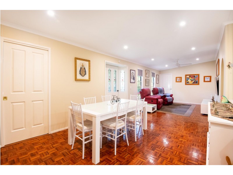 37 Quail Crescent, Arrawarra NSW 2456