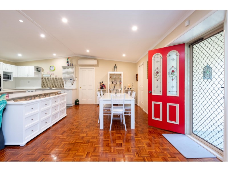 37 Quail Crescent, Arrawarra NSW 2456