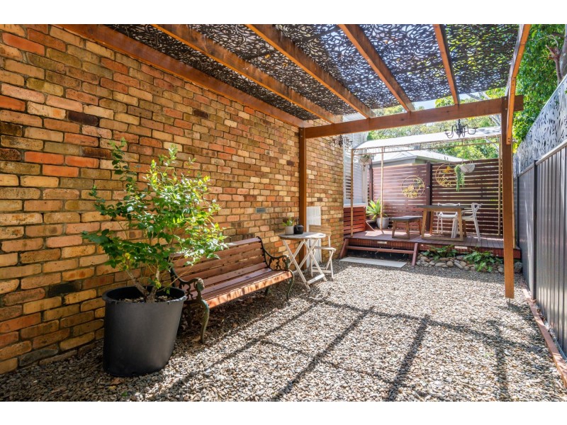 2/56 Diamond Head Drive, Sandy Beach NSW 2456