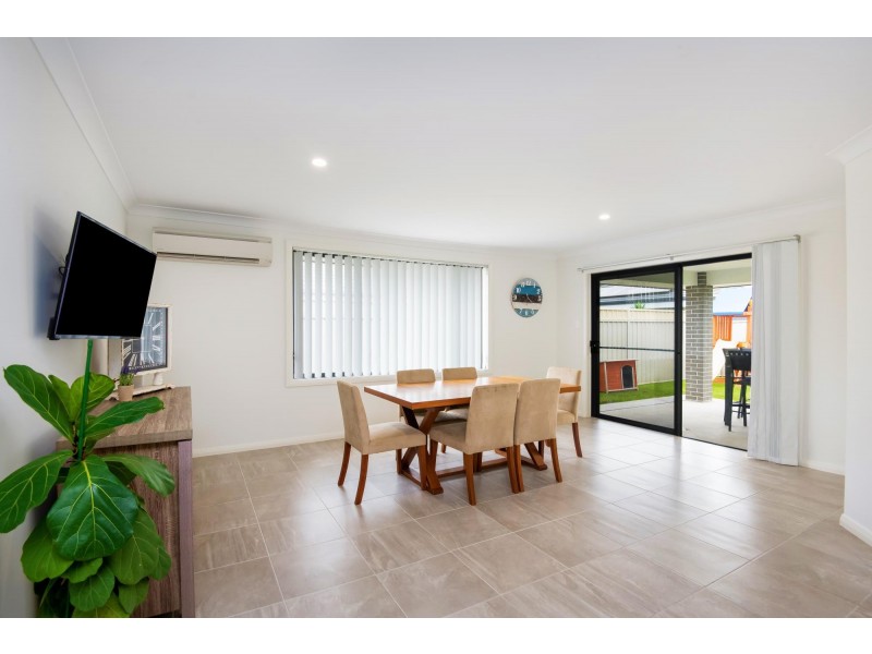 3 Serenity Bay Road, Emerald Beach NSW 2456