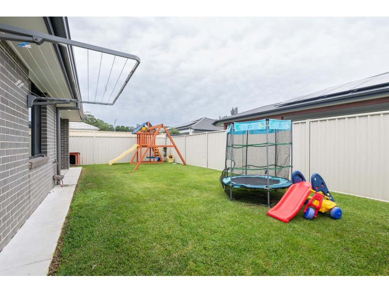 3 Serenity Bay Road, Emerald Beach NSW 2456