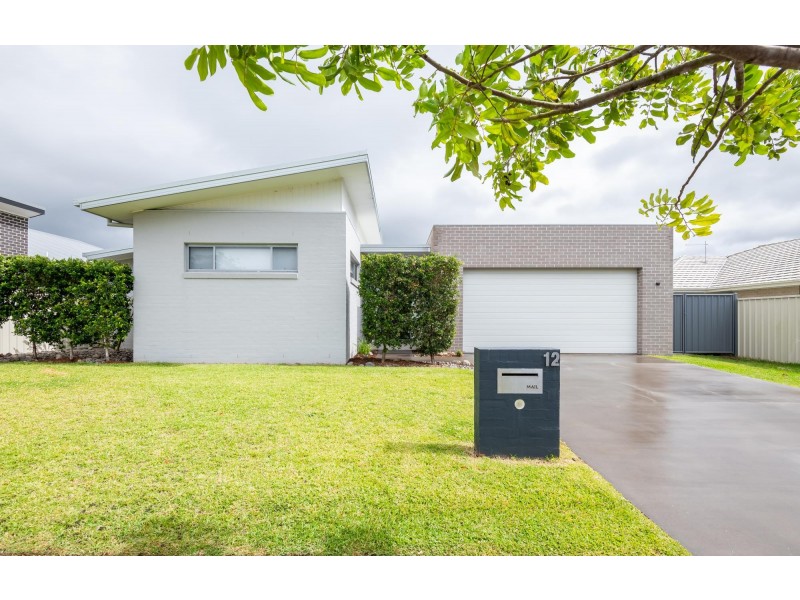 12 Broadwater Street, Sandy Beach NSW 2456