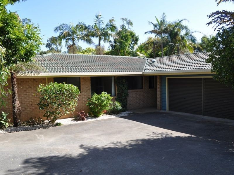 41 Shearer Drive, Woolgoolga NSW 2456