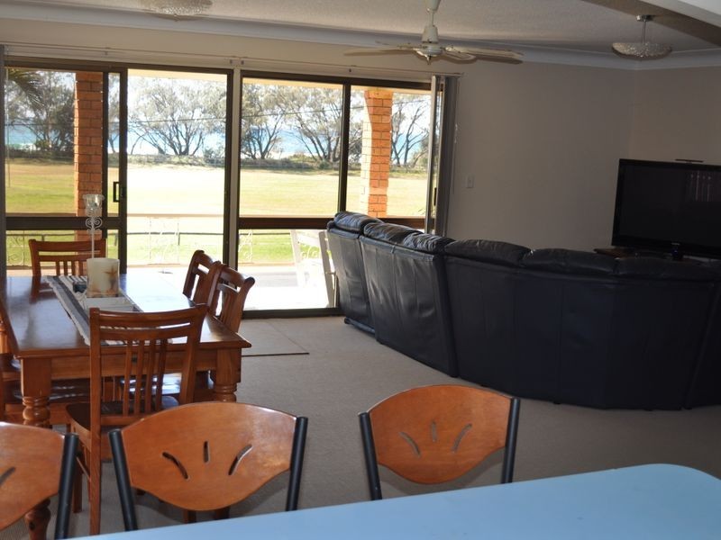 70 Sandy’s Beach Drive, Sandy Beach NSW 2456