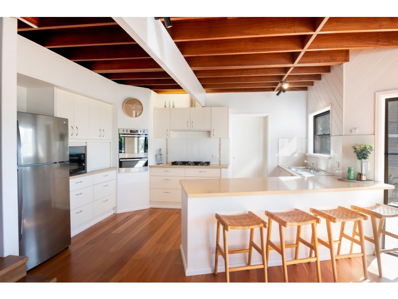 13 Ocean View Crescent, Emerald Beach NSW 2456