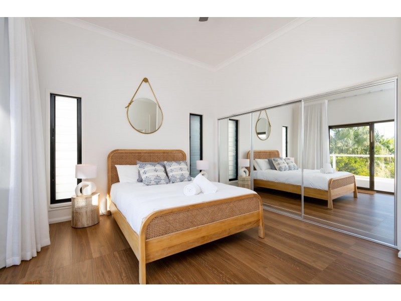 13 Ocean View Crescent, Emerald Beach NSW 2456