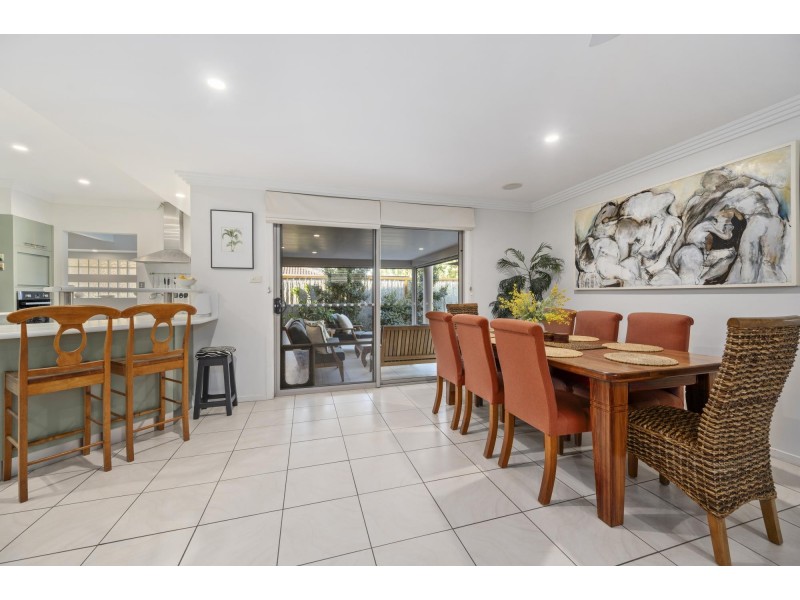 17 Blue Gum Avenue, Sandy Beach NSW 2456