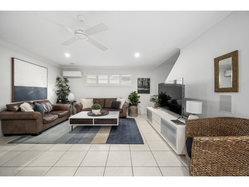 17 Blue Gum Avenue, Sandy Beach NSW 2456