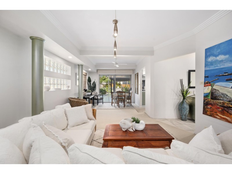 17 Blue Gum Avenue, Sandy Beach NSW 2456