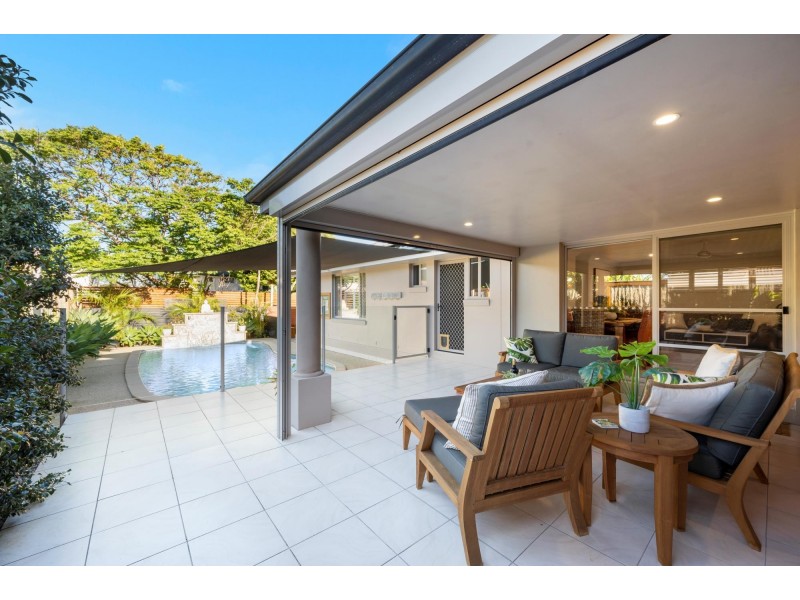 17 Blue Gum Avenue, Sandy Beach NSW 2456