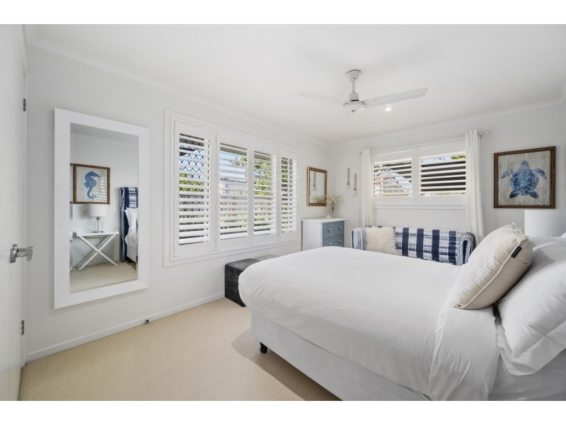 17 Blue Gum Avenue, Sandy Beach NSW 2456