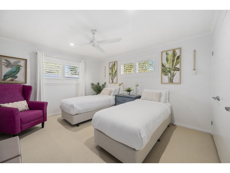 17 Blue Gum Avenue, Sandy Beach NSW 2456