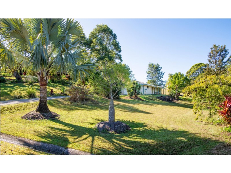 8 Gresham Drive, Woolgoolga NSW 2456