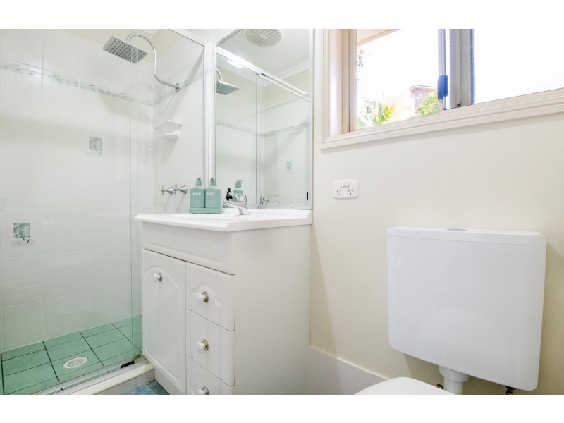 8 Gresham Drive, Woolgoolga NSW 2456
