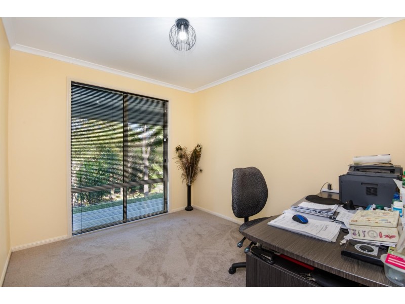 8 Gresham Drive, Woolgoolga NSW 2456