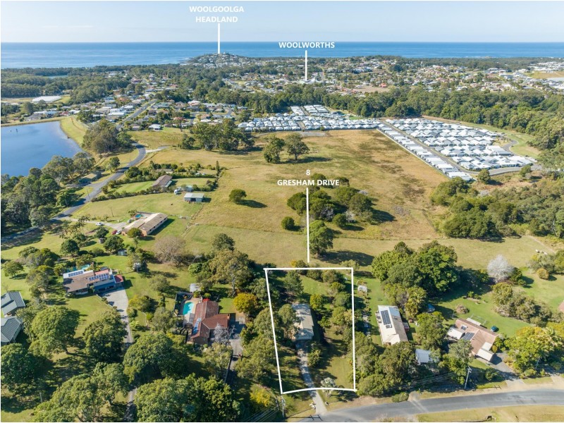 8 Gresham Drive, Woolgoolga NSW 2456