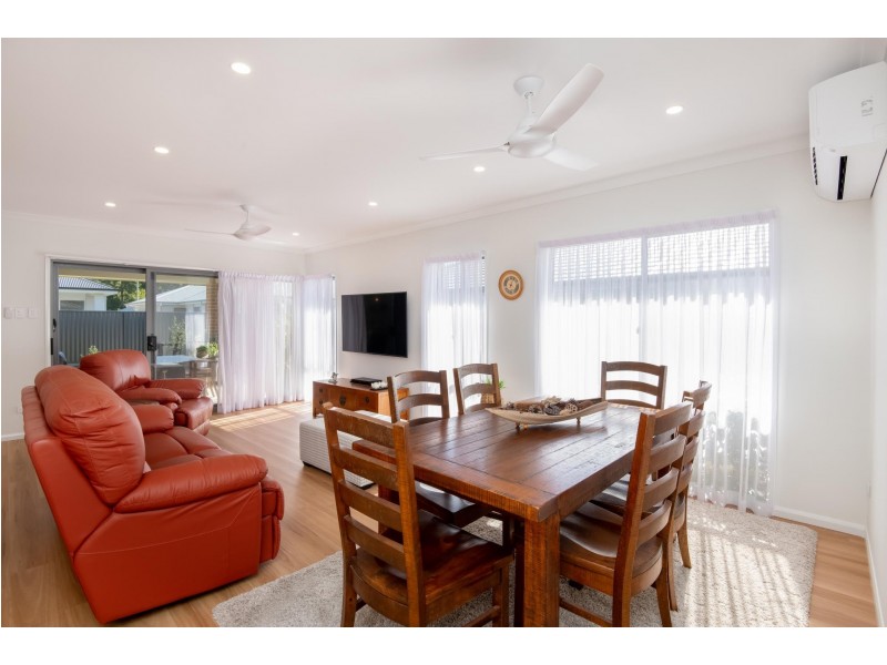 6 Sandcastle Drive, Sandy Beach NSW 2456