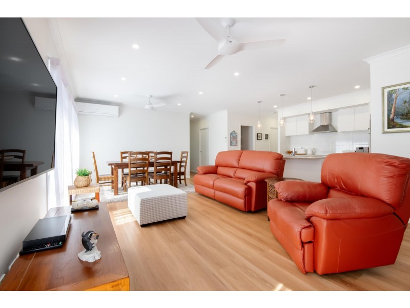 6 Sandcastle Drive, Sandy Beach NSW 2456