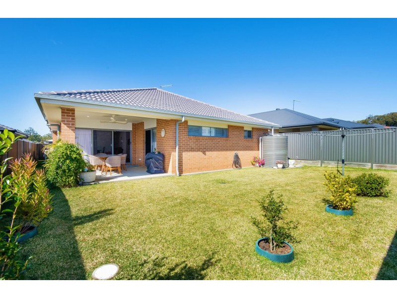 6 Sandcastle Drive, Sandy Beach NSW 2456