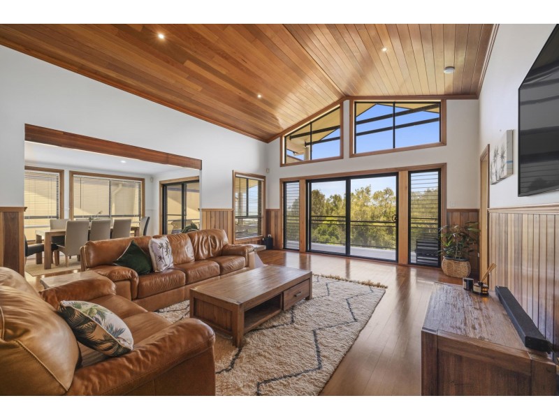 42 Headland Road, Arrawarra Headland NSW 2456