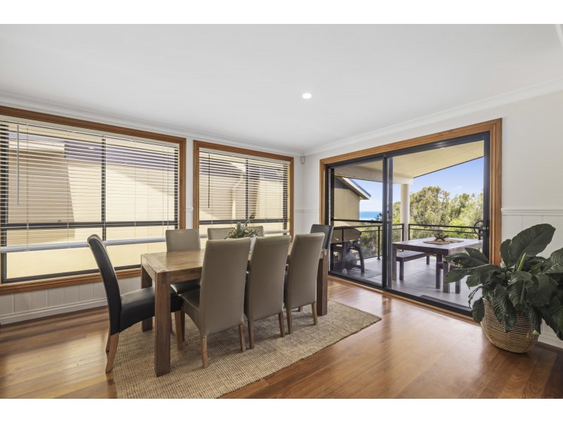42 Headland Road, Arrawarra Headland NSW 2456