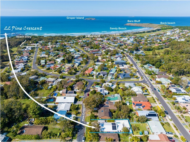 22 Pine Crescent, Sandy Beach NSW 2456