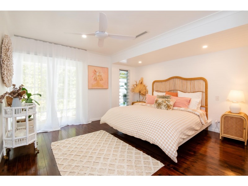 22 Pine Crescent, Sandy Beach NSW 2456