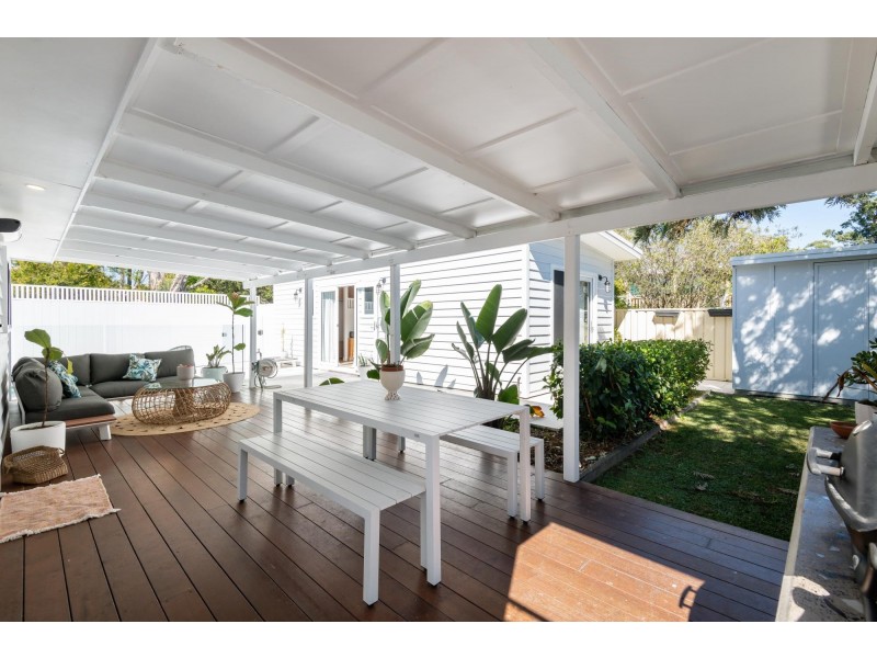 22 Pine Crescent, Sandy Beach NSW 2456