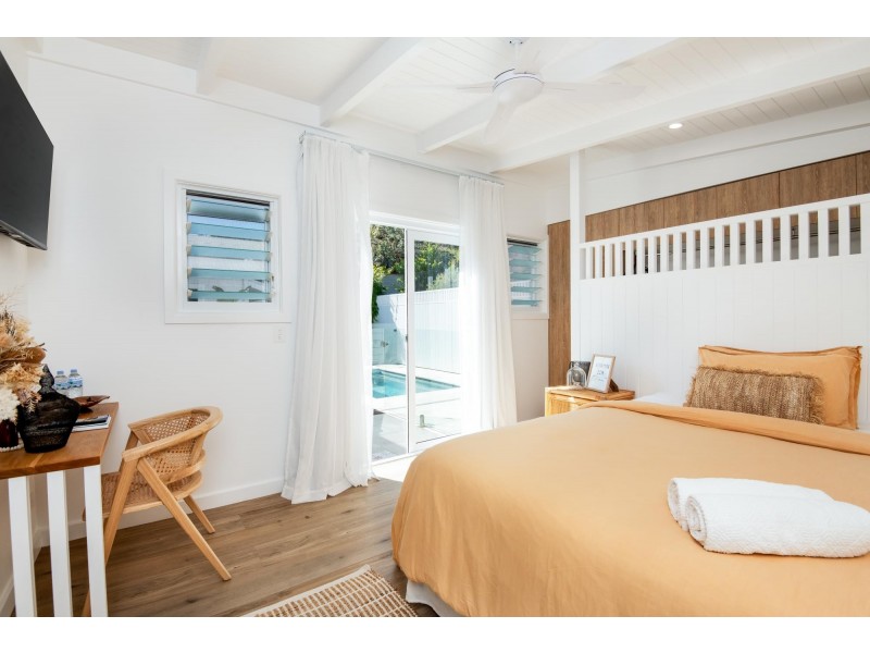 22 Pine Crescent, Sandy Beach NSW 2456