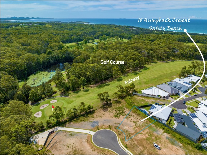 18 Humpback Crescent, Safety Beach NSW 2456