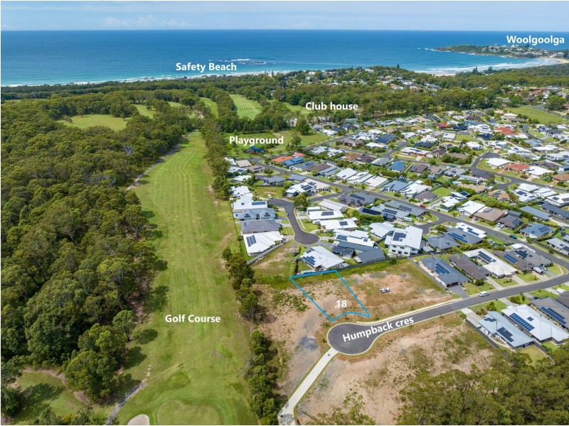 18 Humpback Crescent, Safety Beach NSW 2456