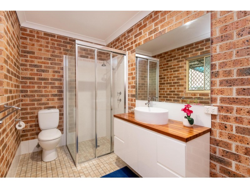1 Jade Close, Emerald Beach NSW 2456