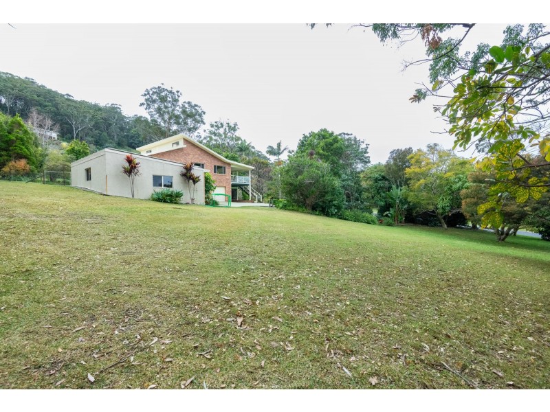 1 Jade Close, Emerald Beach NSW 2456