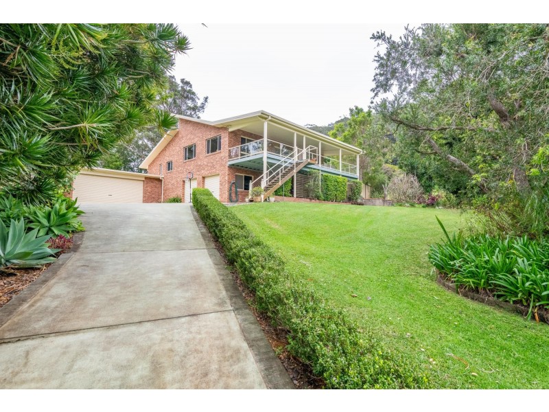 1 Jade Close, Emerald Beach NSW 2456