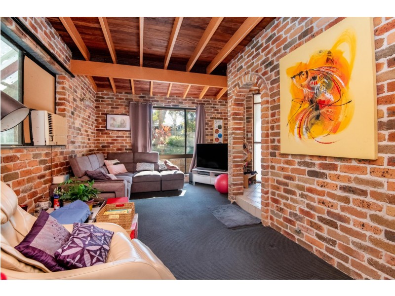32 Redbox Crescent, Sandy Beach NSW 2456