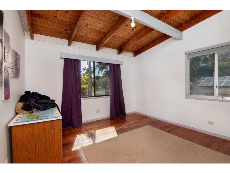 32 Redbox Crescent, Sandy Beach NSW 2456