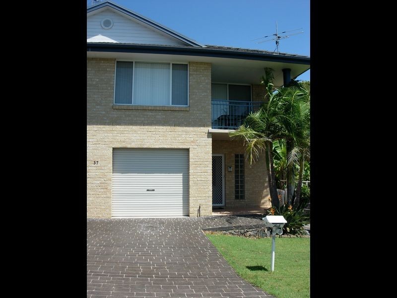 4/37 Cassia Lane, Woolgoolga NSW 2456